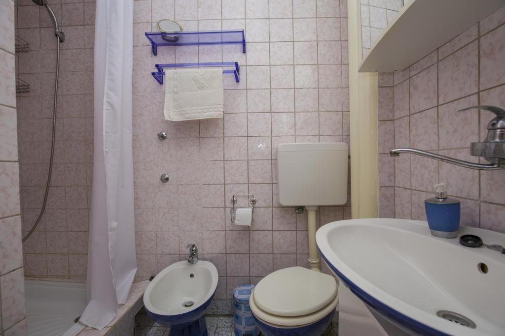 Apartman Laurus Malinska Exterior photo