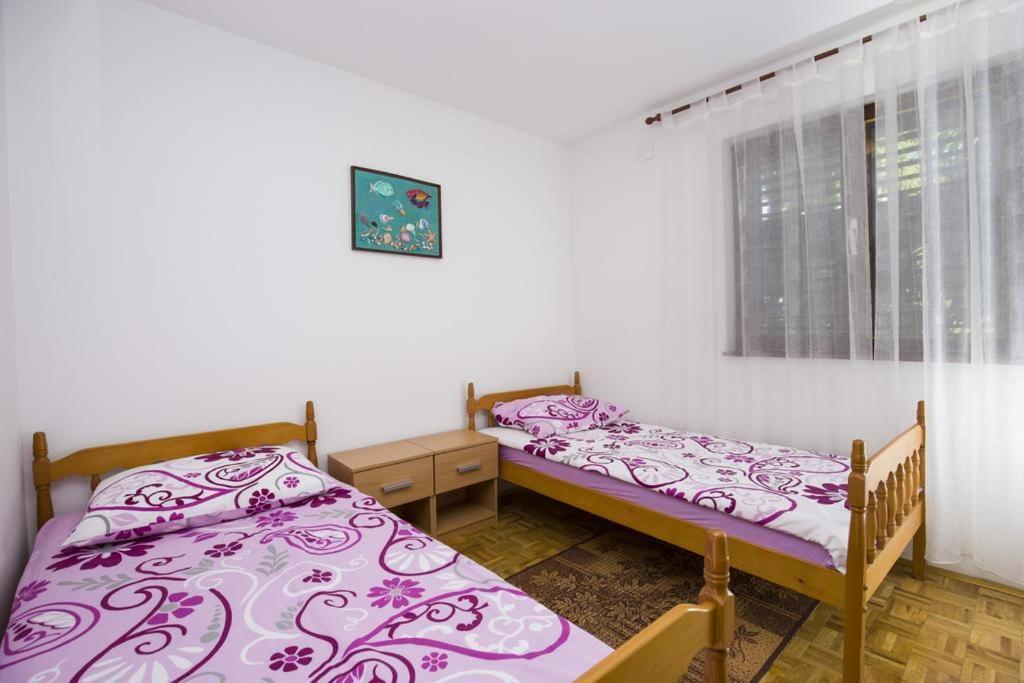 Apartman Laurus Malinska Exterior photo